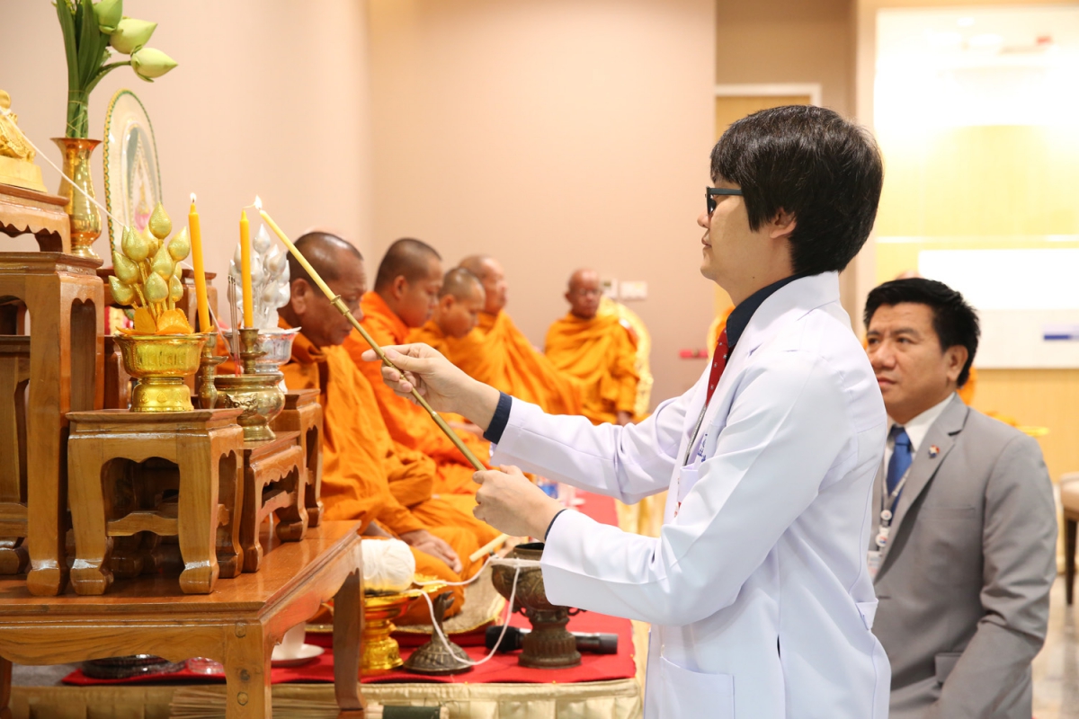 พิธีเปิด ให้บริการแผนกผู้ป่วยนอกชั้น 2 โรงพยาบาลกรุงเทพขอนแก่น