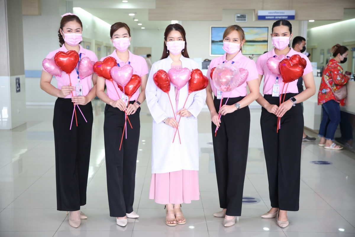 Happy Valentine’s Day พญ.พิมพ์วิมล จันทร์แสง