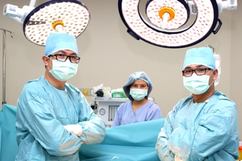 “นิ่วในถุงน้ำดี” (Gall stone) และ  3D Laparoscopic Surgery