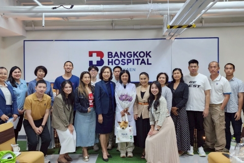 Open house AZAY "รู้ทันโรคร้าย ภัยมะเร็งเต้านม"